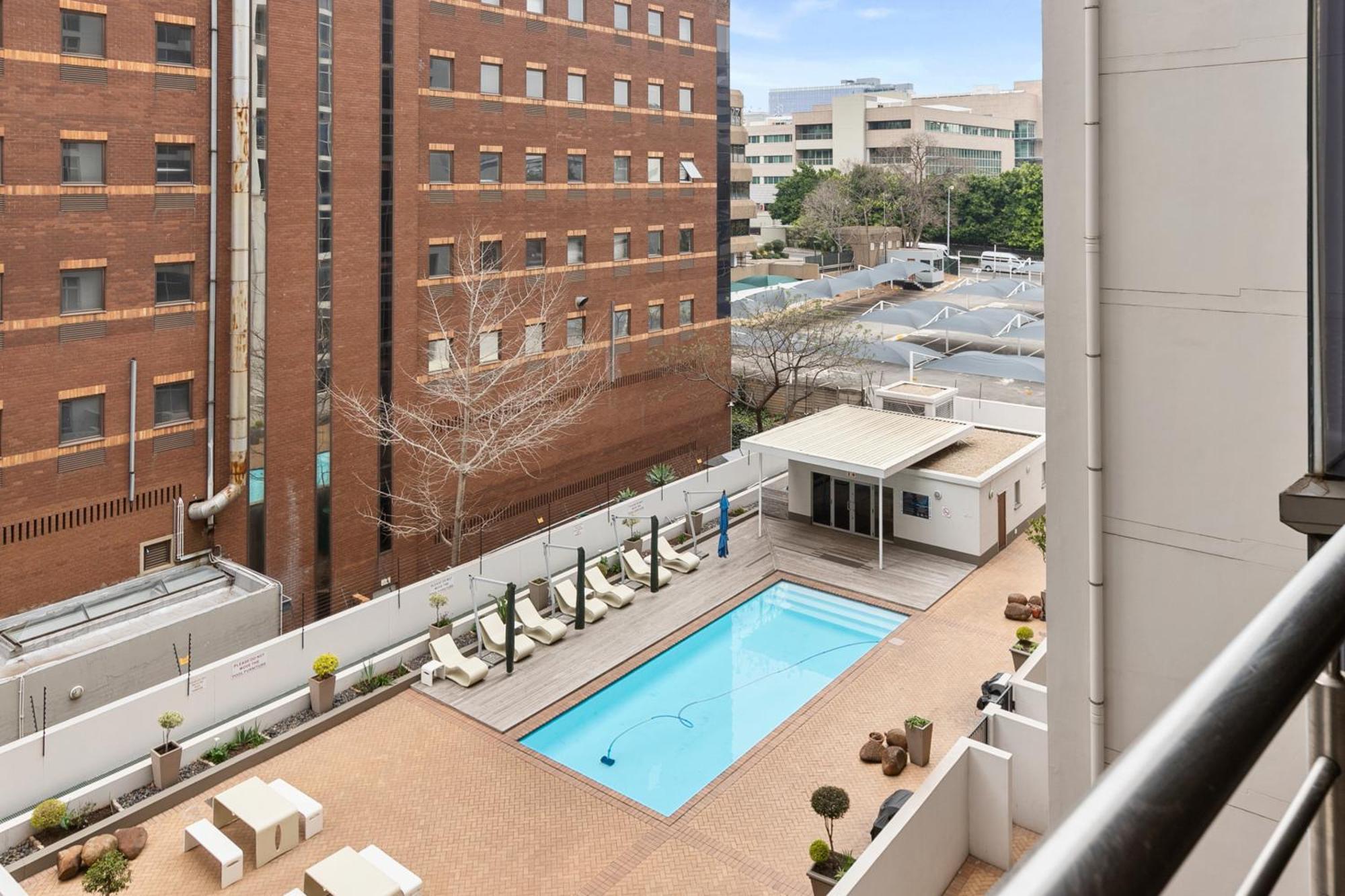 Hydro Park Residences In Sandton With Generator Johannesburg Exterior foto