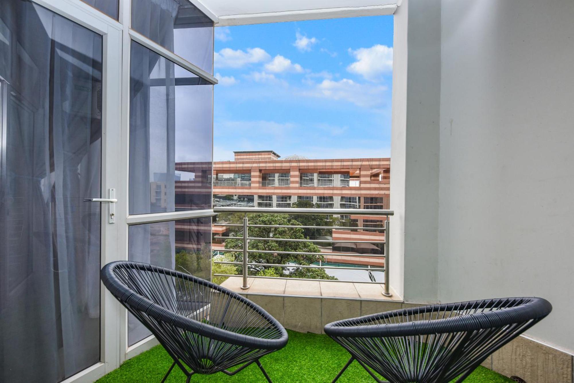Hydro Park Residences In Sandton With Generator Johannesburg Exterior foto